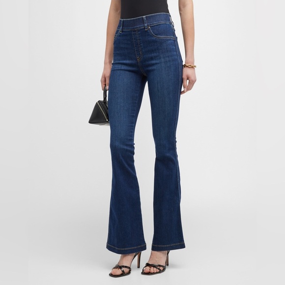 Spanx
Flare High-Rise Stretch Denim Jeans (J2) - Picture 2 of 11